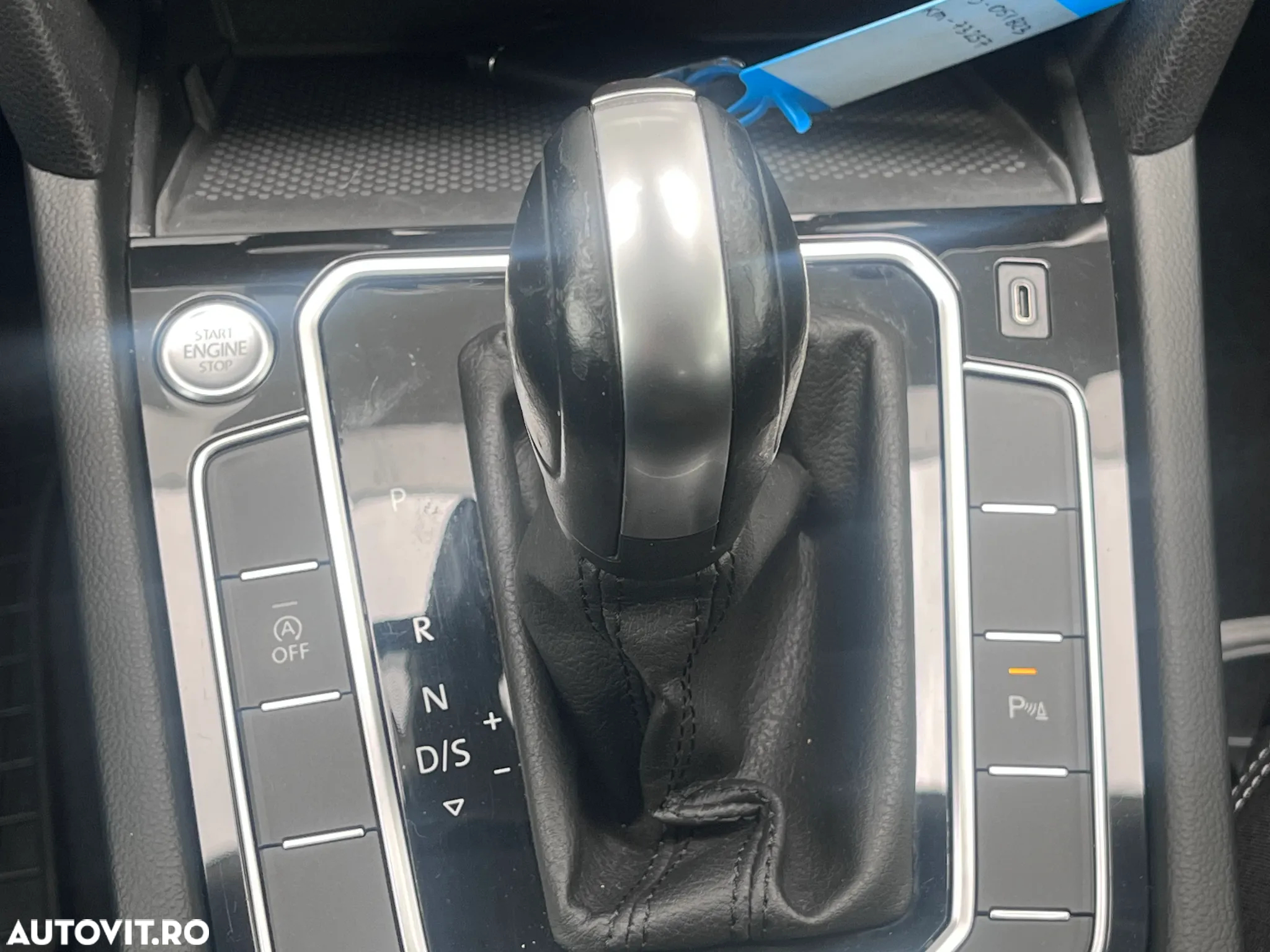 Volkswagen Passat 1.6 TDI DSG Comfortline - 19