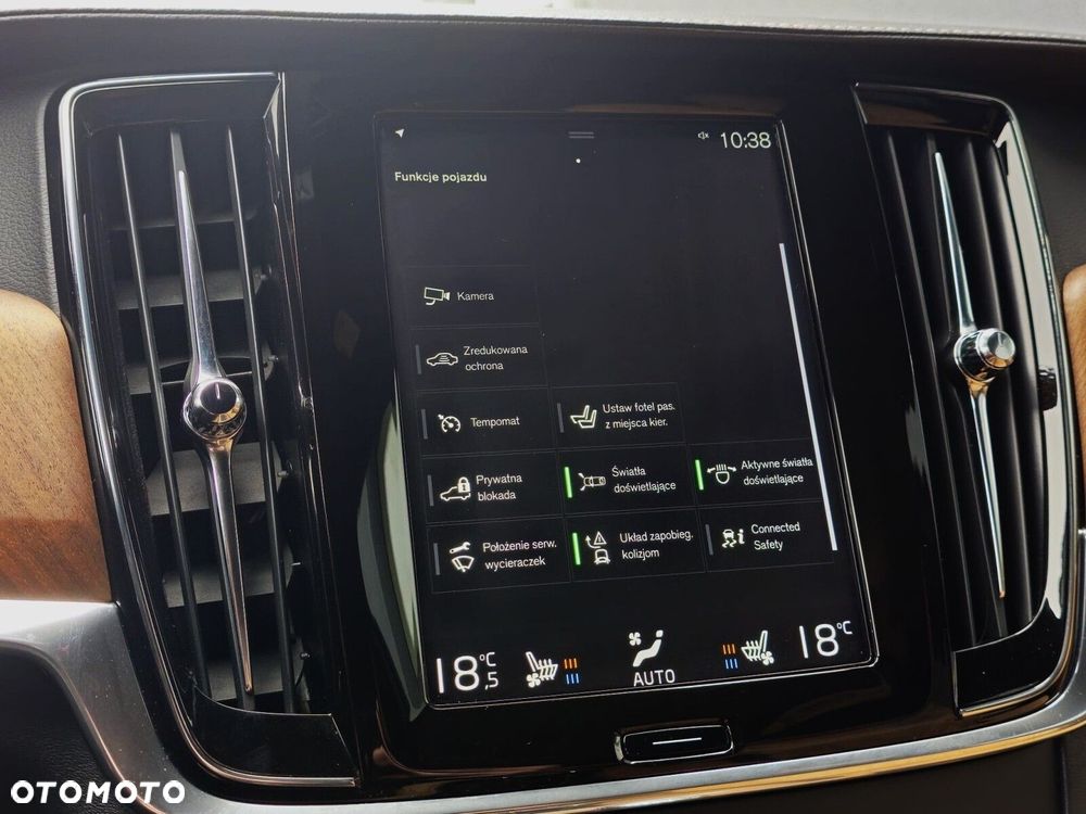 Volvo V90 D4 SCR AWD Inscription - 24