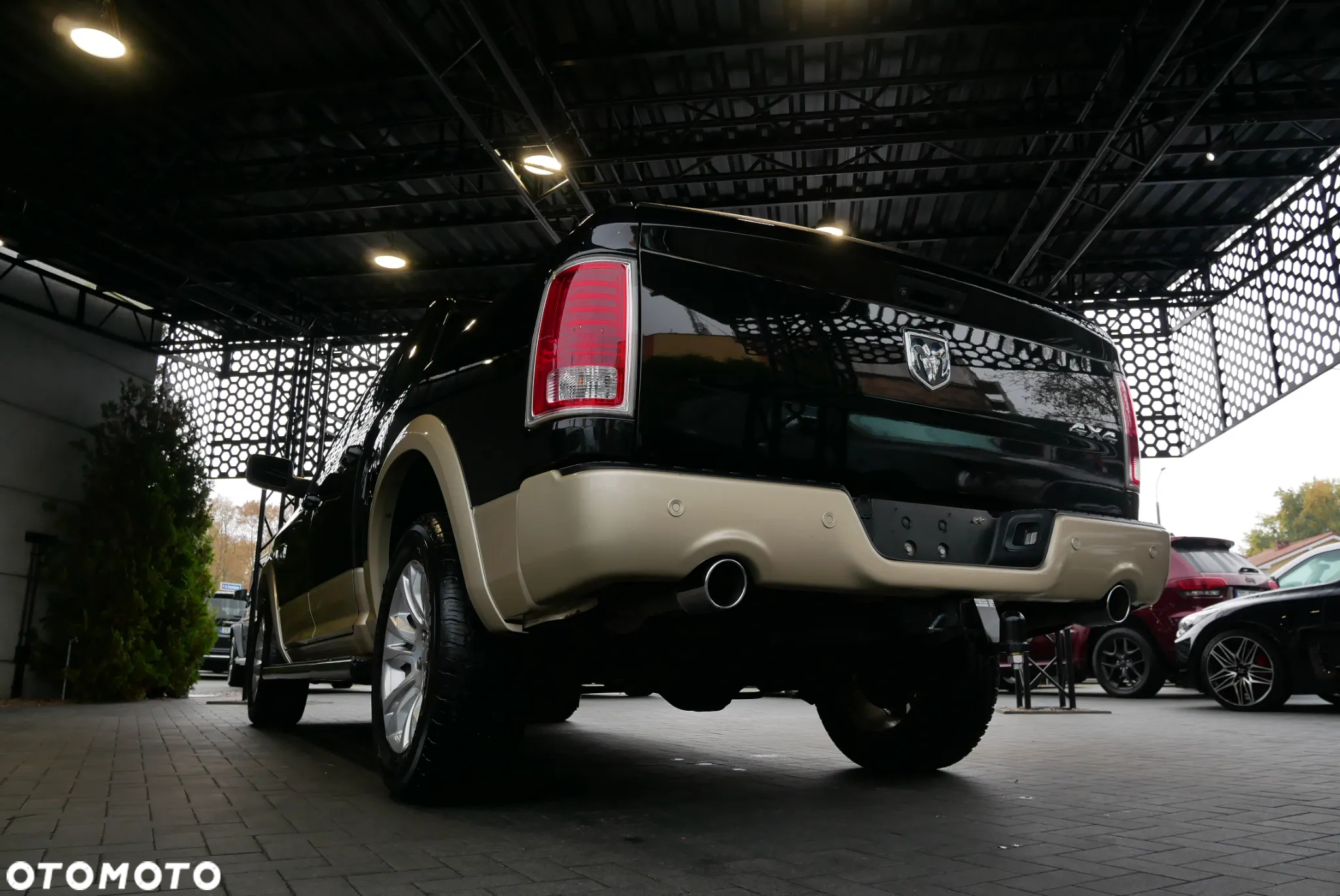 RAM 1500 5.7 Crew Cab Longhorn - 40