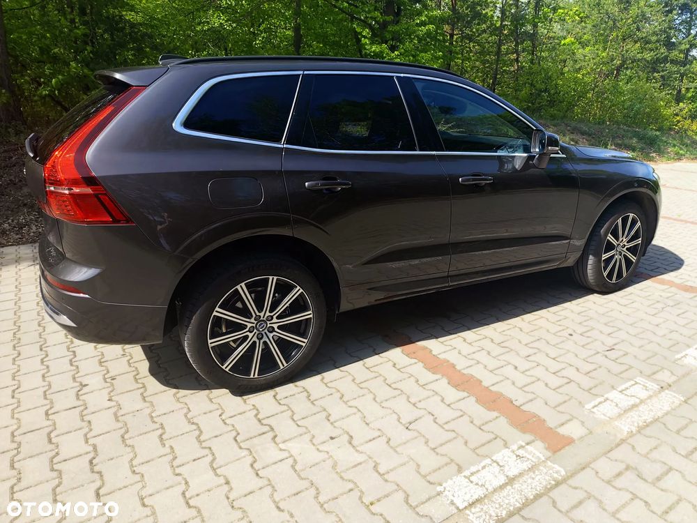 Volvo XC 60 B5 D AWD Ultimate Dark - 5