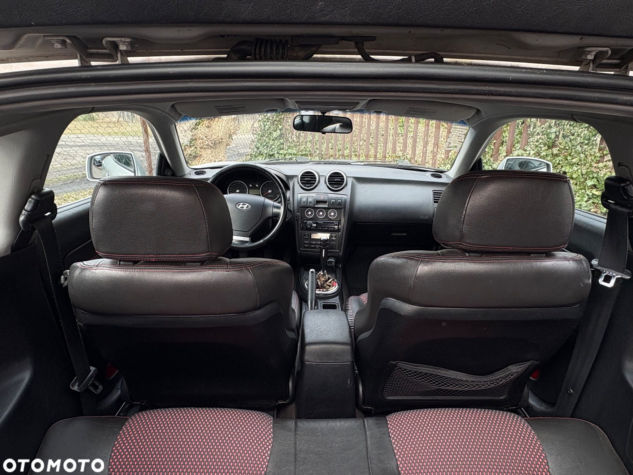 Hyundai Coupe 2.0 GLS - 11