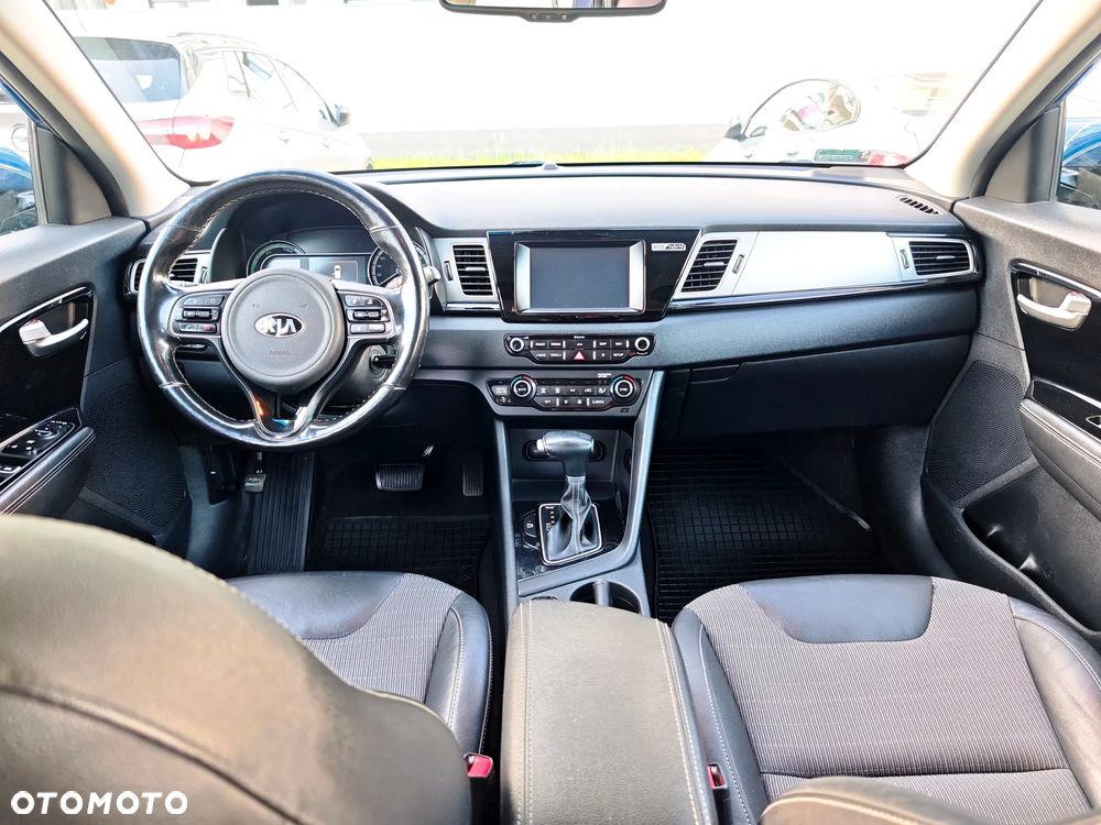 Kia Niro 1.6 GDI Hybrid L - 17