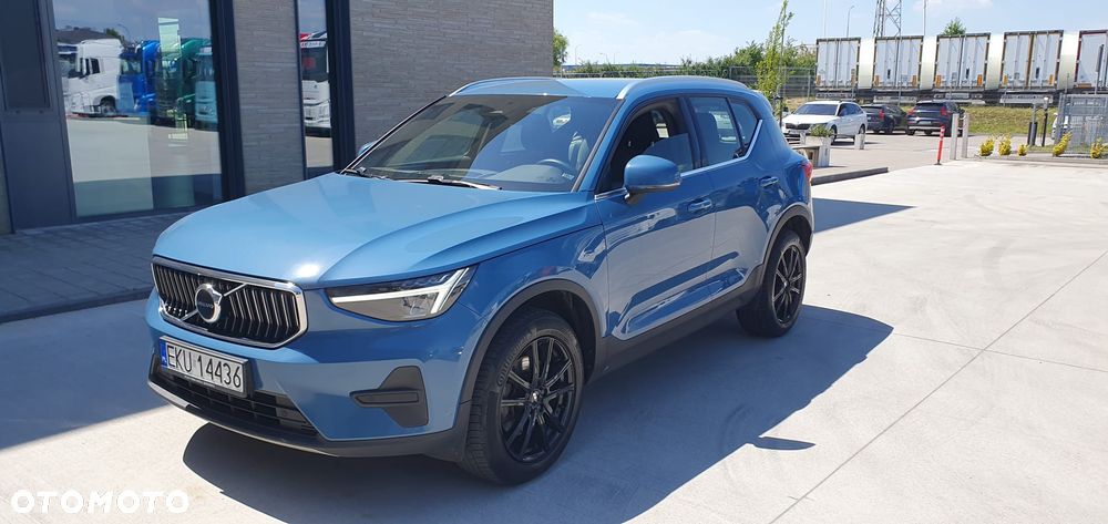 Volvo XC 40 B3 Plus Dark - 1