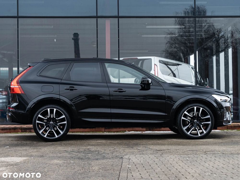 Volvo XC 60 B4 D AWD Plus Dark - 15