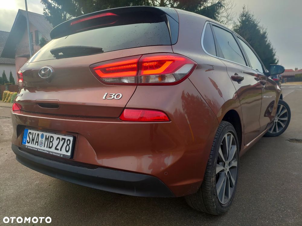 Hyundai i30 - 21
