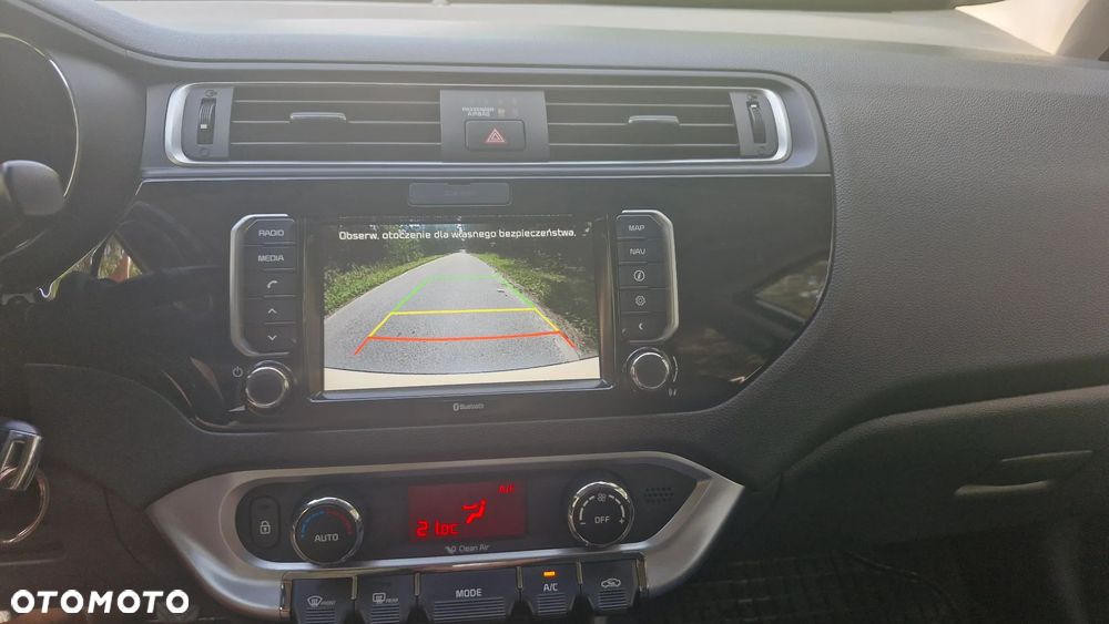 Kia Rio 1.2 Business Line Plus - 10