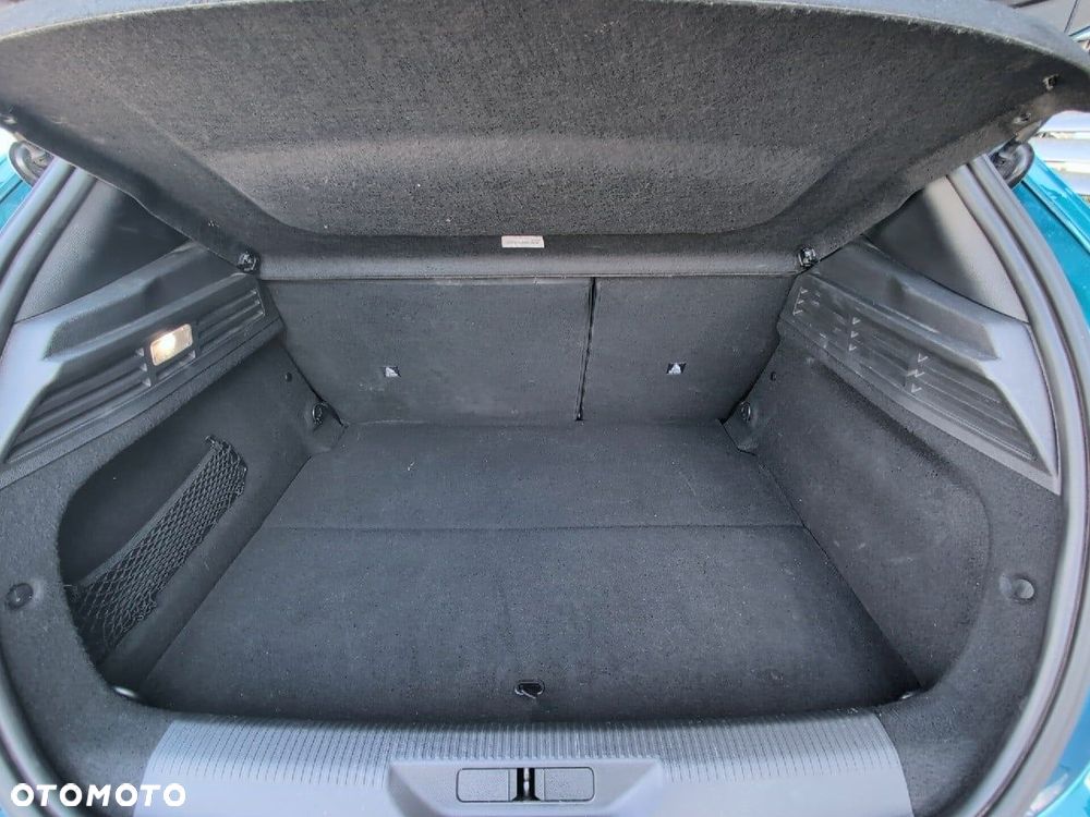 Peugeot 308 1.6 Hybrid PHEV Allure EAT8 - 6