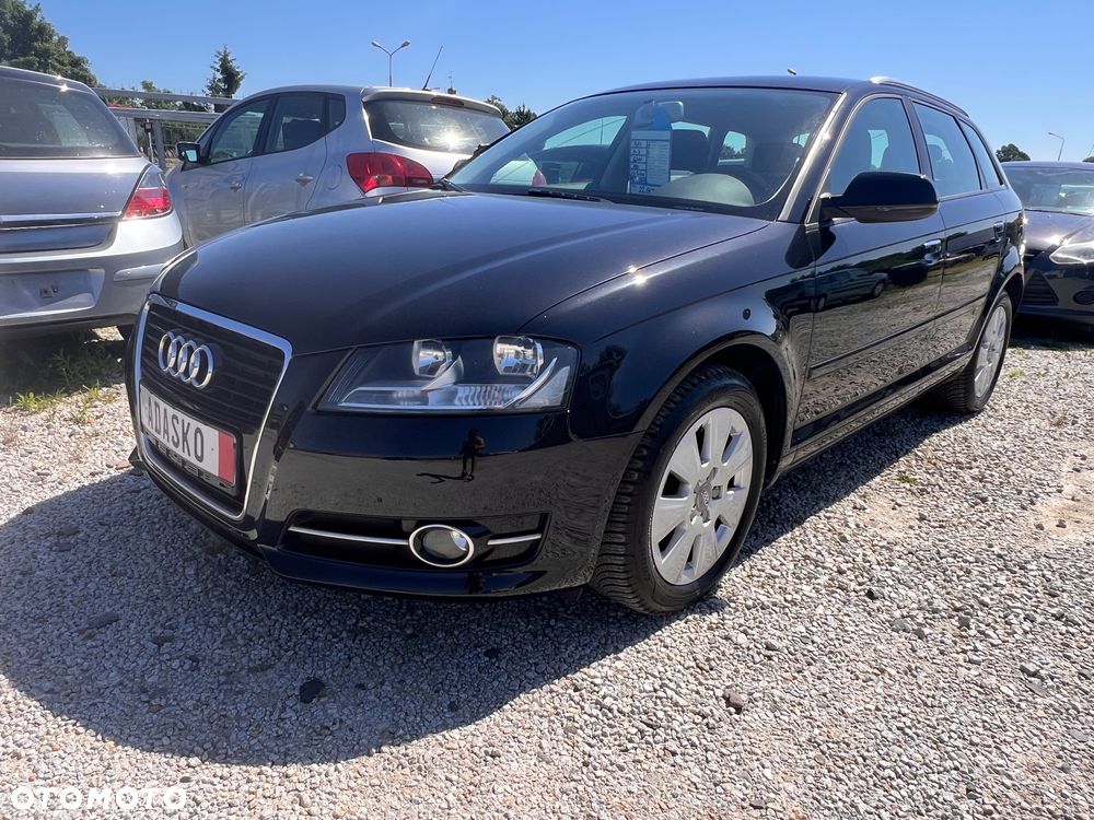 Audi A3 Sportback 1.4 TFSI Ambiente - 2