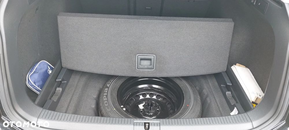 Volkswagen Golf - 13