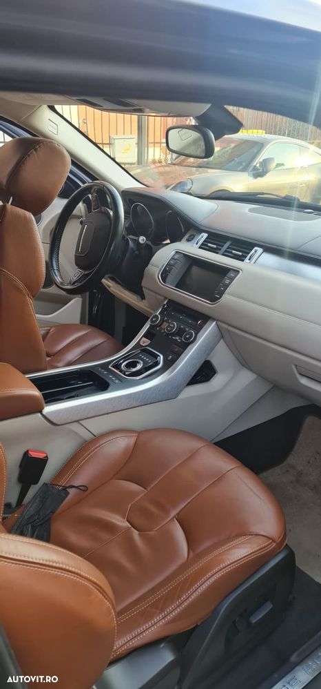 Land Rover Range Rover Evoque - 2