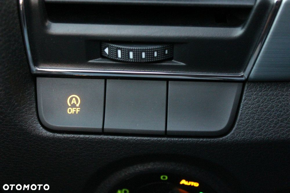 Skoda Fabia 1.0 TSI Ambition - 19