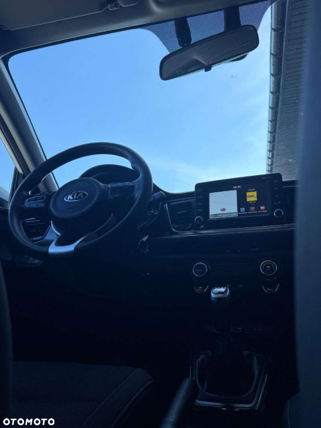 Kia Rio - 18