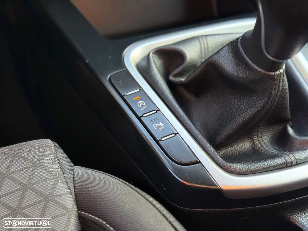 Kia Ceed 1.0 T-GDI Urban - 22