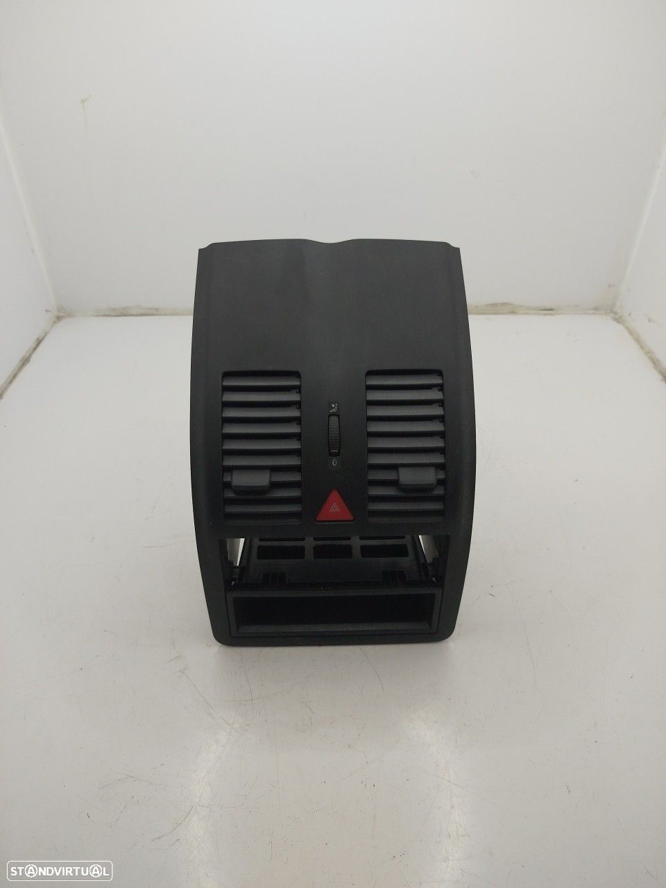 Moldura Do Consola Central Volkswagen Polo (6N1) - 1