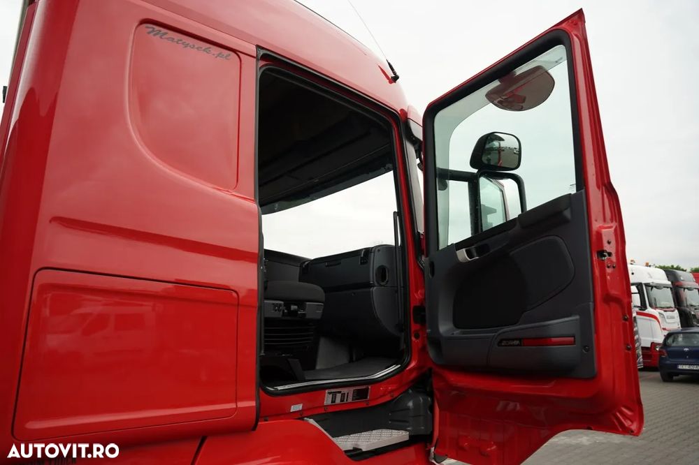 Scania R 580 / V8 / 6x4 / GVM: 95.000 KG / I-PARK COOL/ OPTICRUISE / REMORCĂ TRACTOR 3 AXIE - 37