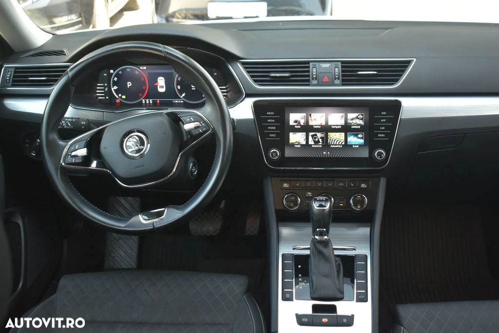 Skoda Superb 2.0 TDI DSG Ambition - 13