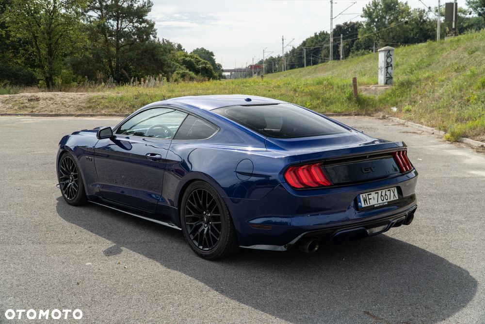 Ford Mustang 5.0 V8 GT - 5