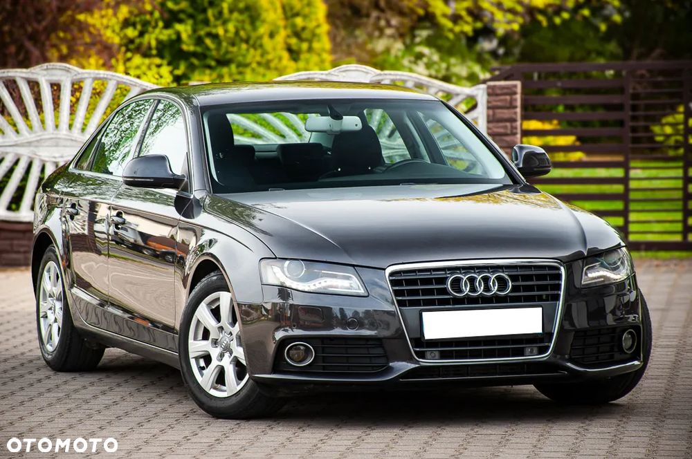 Audi A4 Limousine 2.0 TDI DPF Ambiente - 1
