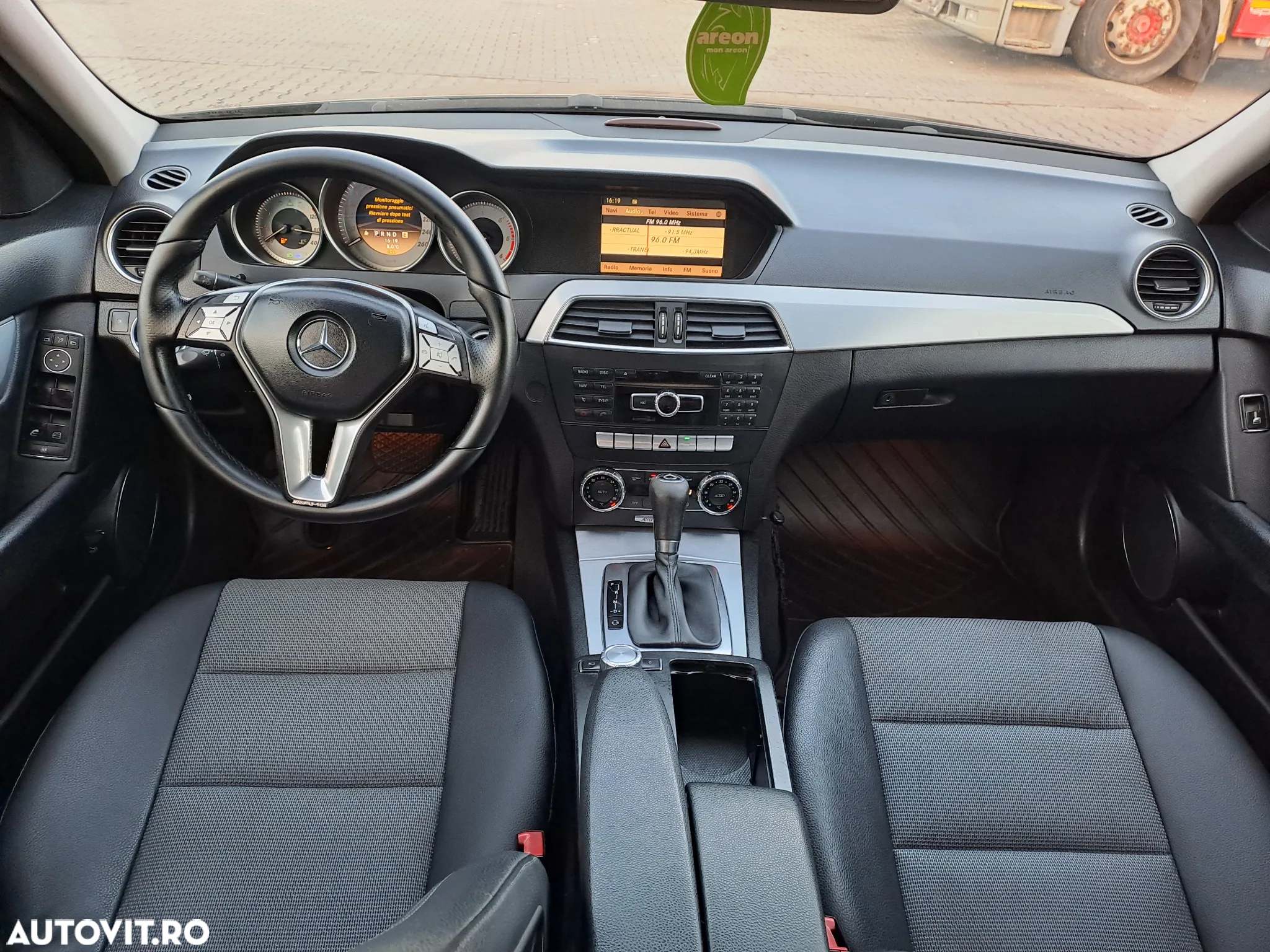 Mercedes-Benz B 220 CDI (BlueEFFICIENCY) 7G-DCT - 3