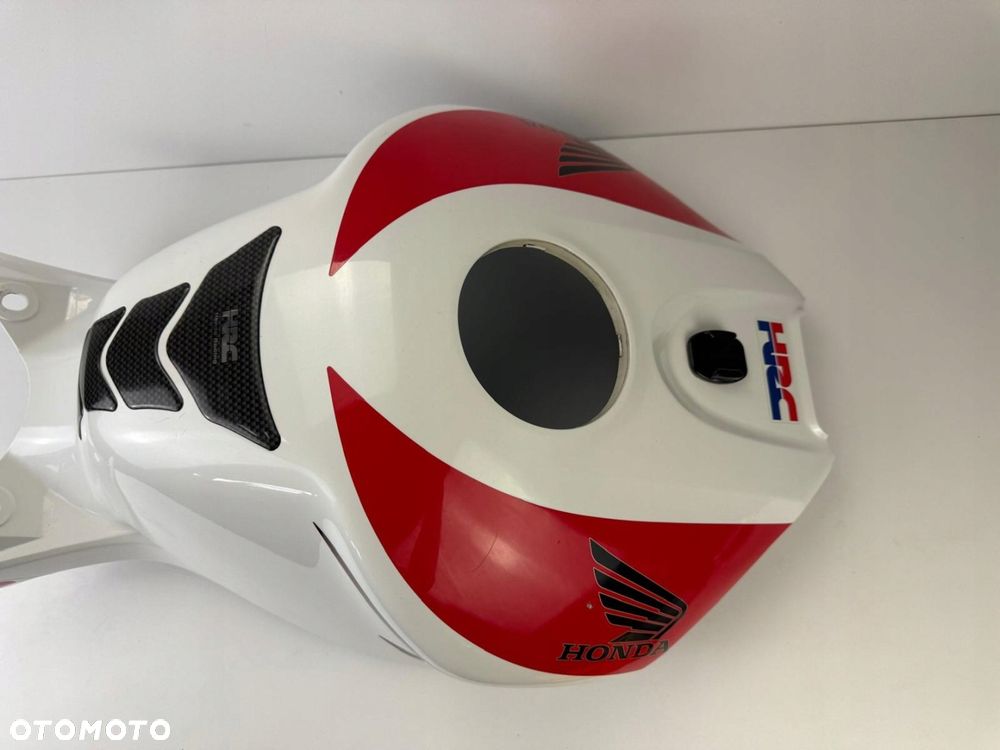 Nakładka zbiornika paliwa Honda CBR 1000RR SC57 B 2006-07 - 4