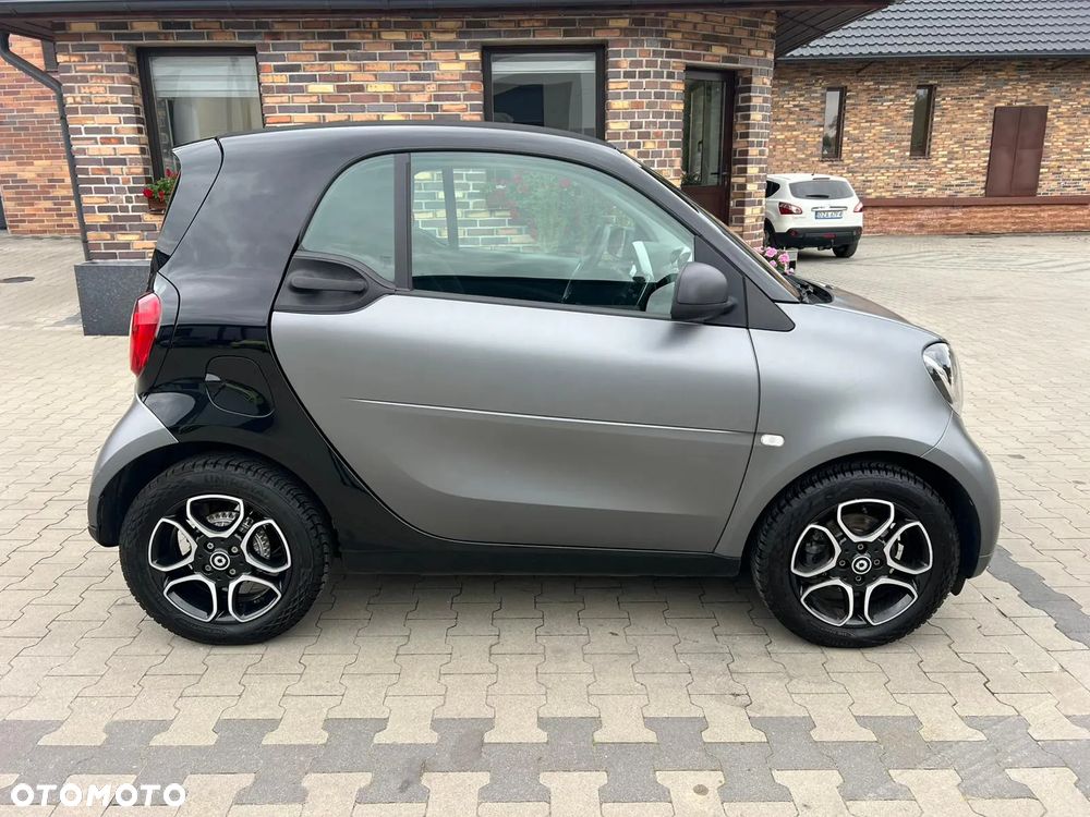 Smart Fortwo coupe BRABUS edition asphaltgold - 3