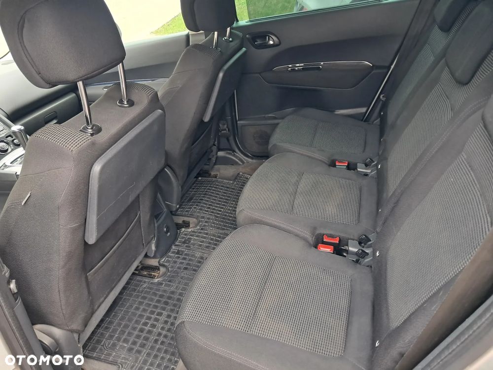 Peugeot 5008 - 7