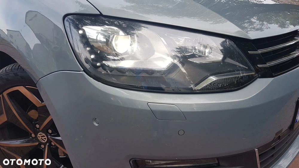 Volkswagen Sharan 2.0 TSI Highline DSG - 32