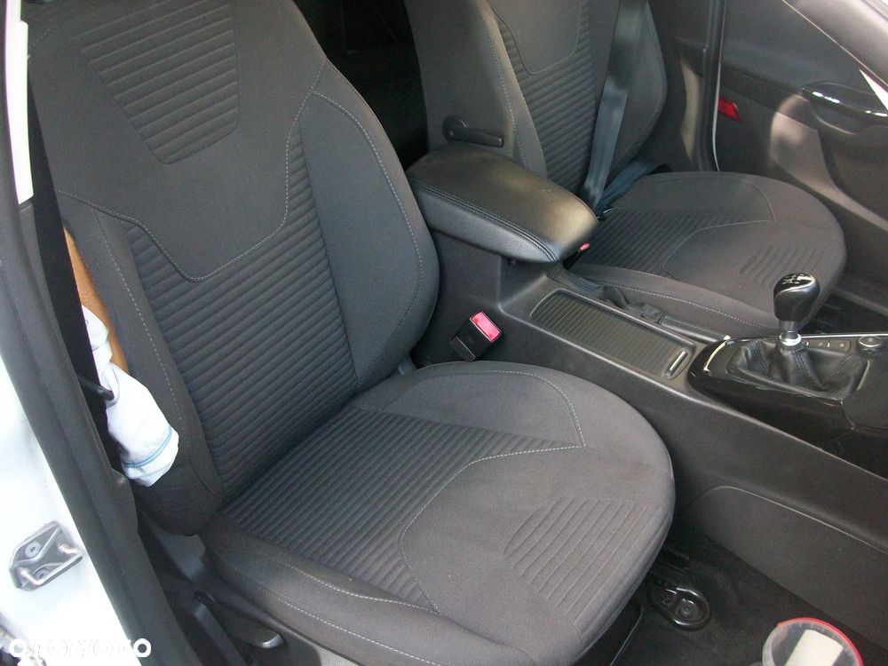 Ford Focus 2.0 TDCi Gold X ASS - 12