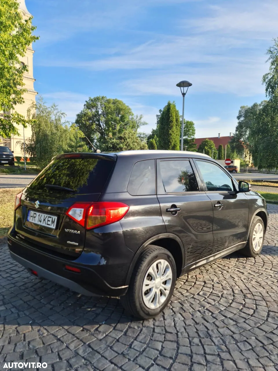 Suzuki Vitara 1.6 DDIS 4X4 Luxus - 6
