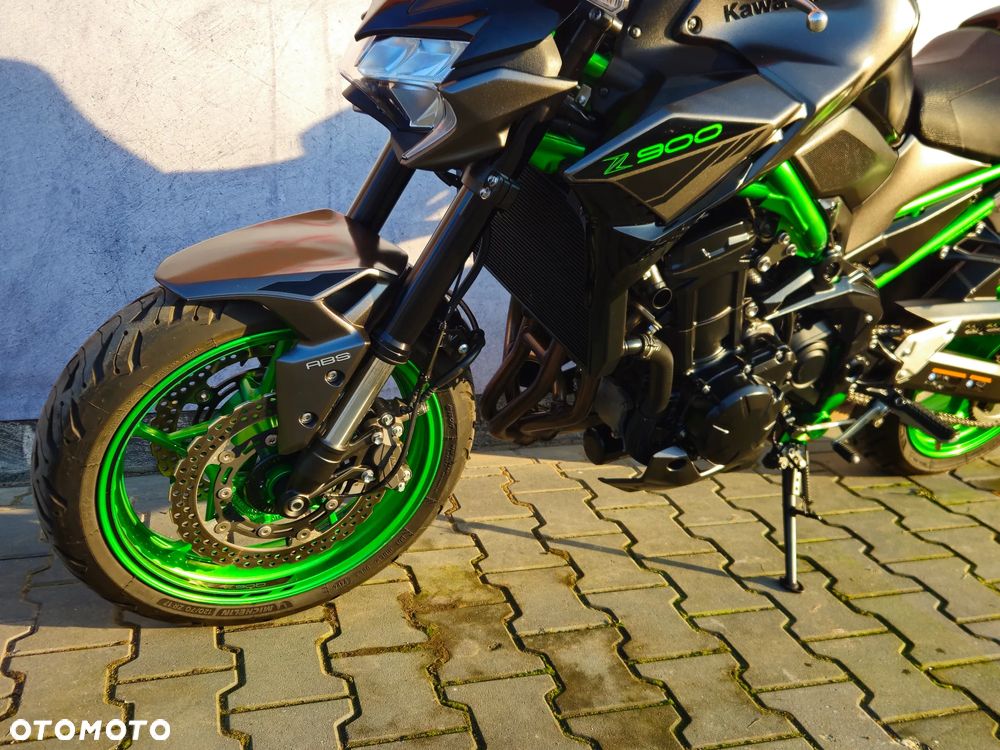 Kawasaki Z 900 - 13