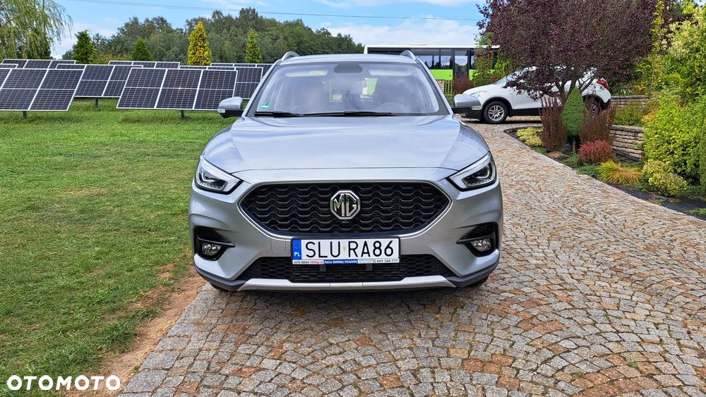 MG ZS - 3