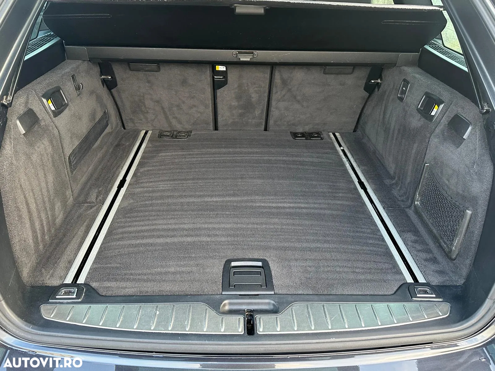 BMW Seria 5 520d Touring Aut. Luxury Line - 39