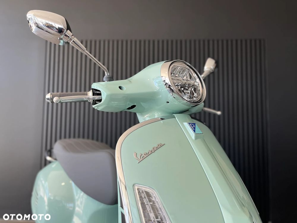 Vespa GTS - 4