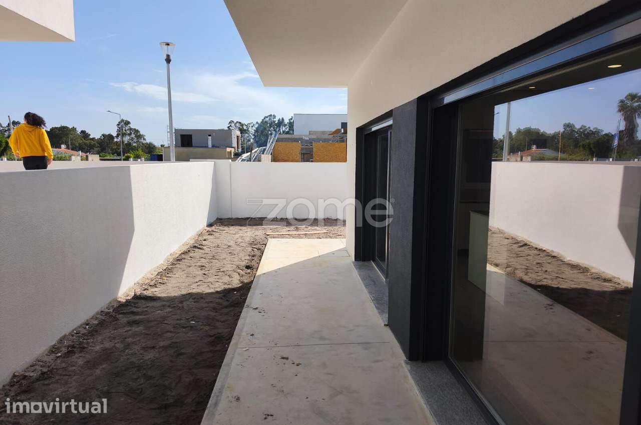 Moradia T4 2 Suites Urbanização Pinhal das Formas - Grande imagem: 5/41