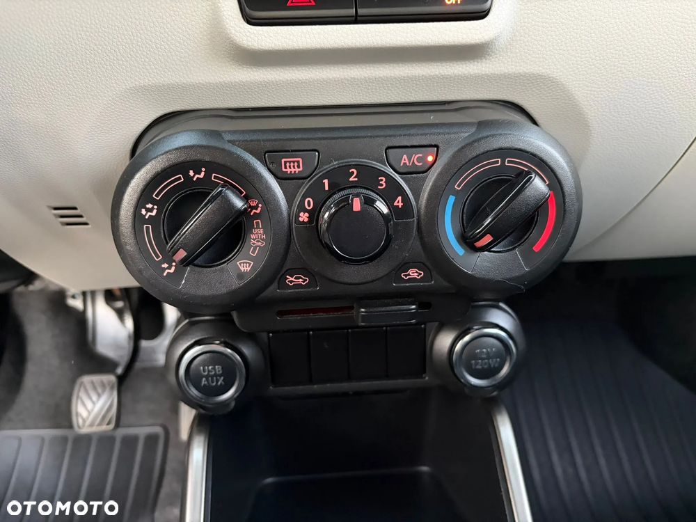 Suzuki Ignis - 12