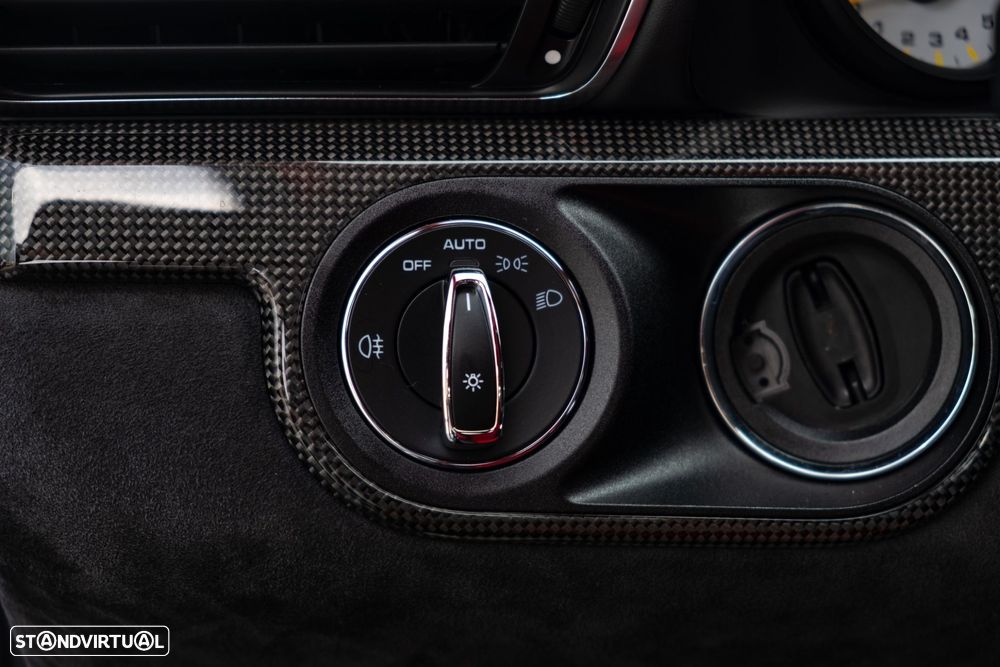 Porsche 911 (991) GT2 RS - 26