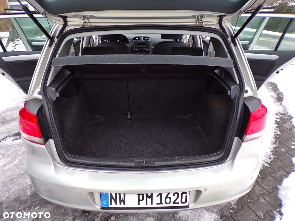 Volkswagen Golf 1.4 Style - 26