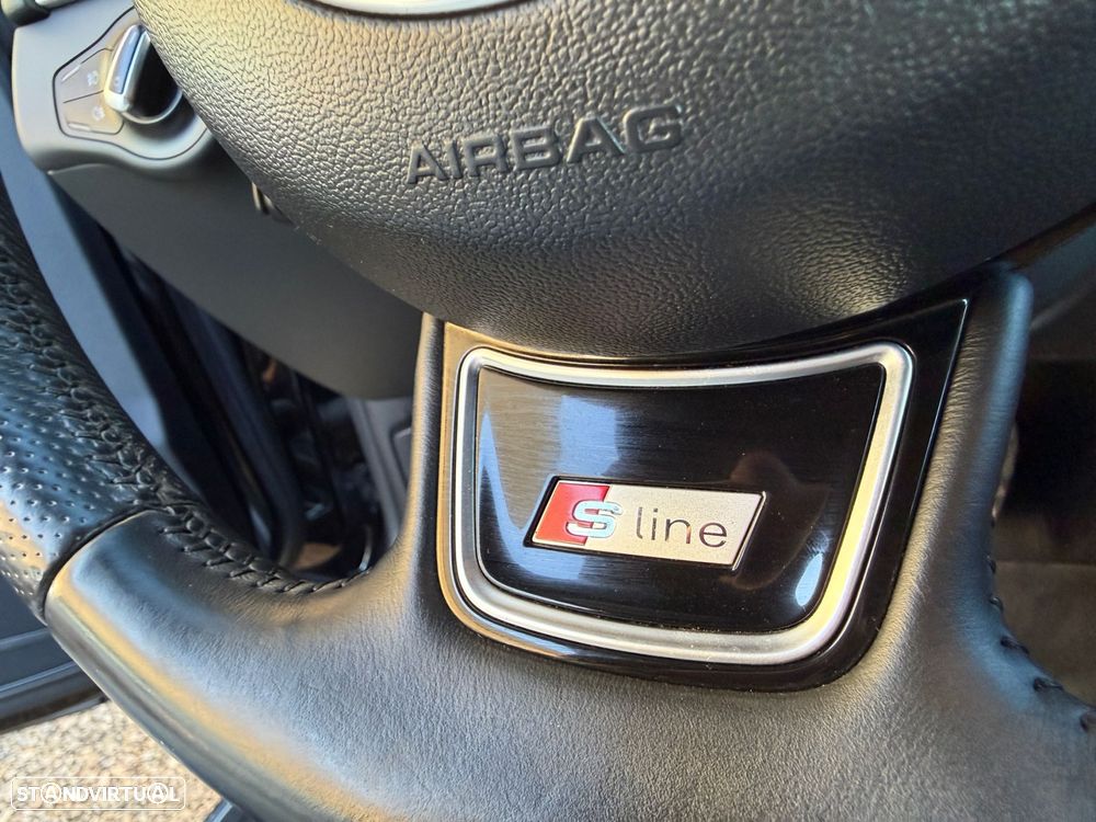 Audi A5 Cabrio 2.0 TDi Multitronic S-line - 22