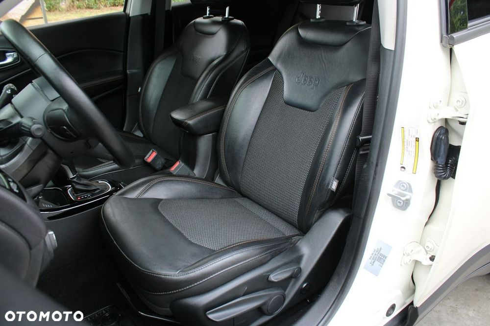 Jeep Compass 1.4 TMair Limited 4WD S&S - 11