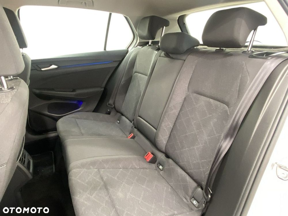 Volkswagen Golf - 13