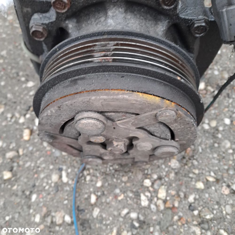 Honda Jazz kompresor klimatyzacji HS-090R  EQ0082598 - 2