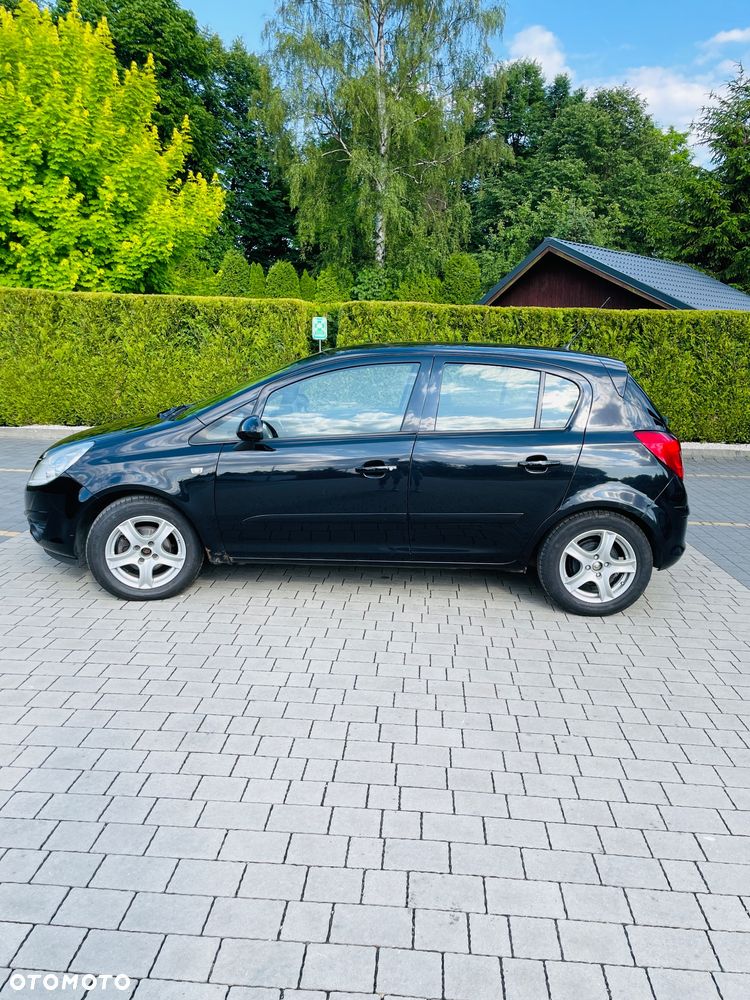 Opel Corsa 1.2 16V Enjoy - 8