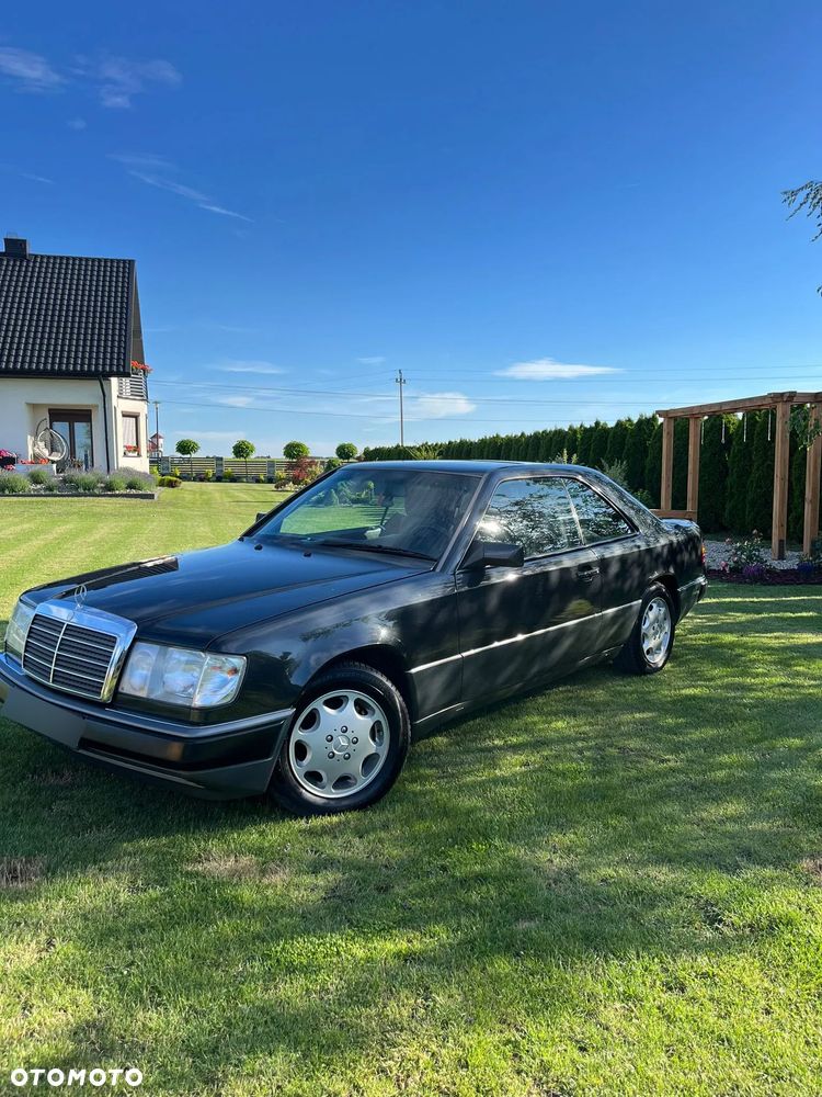 Mercedes-Benz W124 (1984-1993) - 20