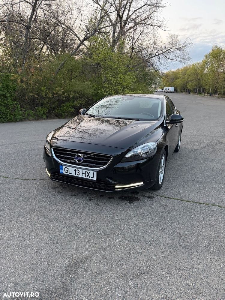 Volvo V40 D2 Aut. Momentum - 4