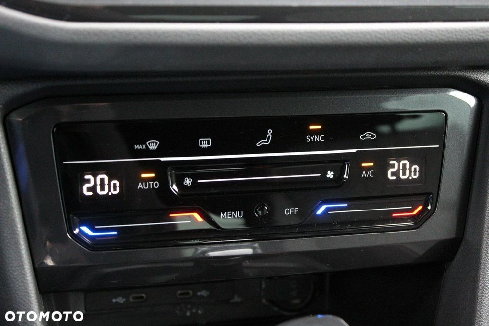 Volkswagen Tiguan - 15