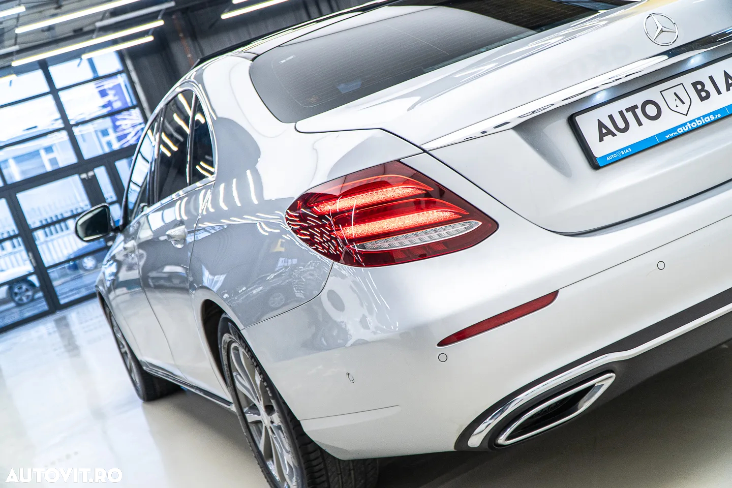 Mercedes-Benz E 220 d 9G-TRONIC Avantgarde - 33