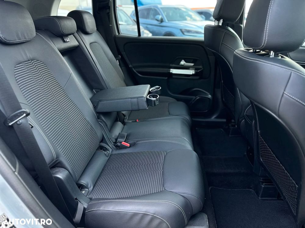 Mercedes-Benz GLB 200 d 8G-DCT Progressive - 30