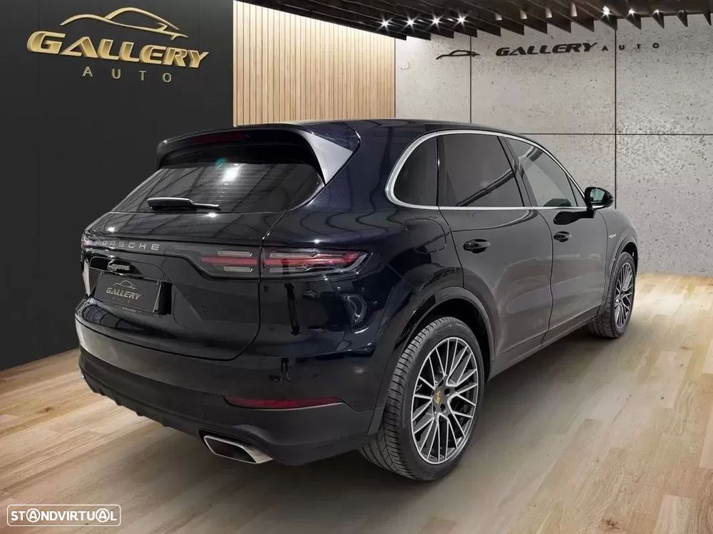 Porsche Cayenne E-Hybrid - 4