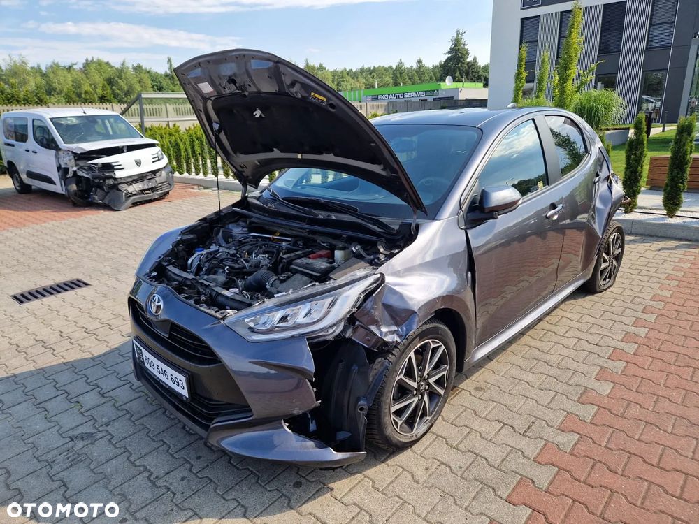 Toyota Yaris 1.5 VVT-i Comfort - 6