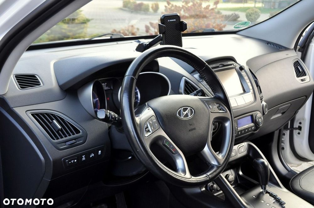 Hyundai ix35 - 23